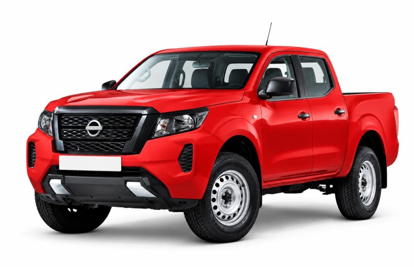 Nissan Navara XE+ pick-up double cabine boîte manuelle - location Japan Motors Dakar